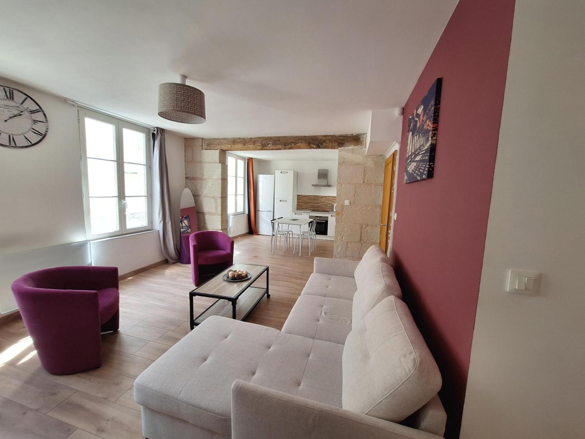 Bel Appartement 50M2 En Plein Centre De Saumur Exteriör bild